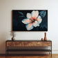 Peinture fleur sur fond noir mockup